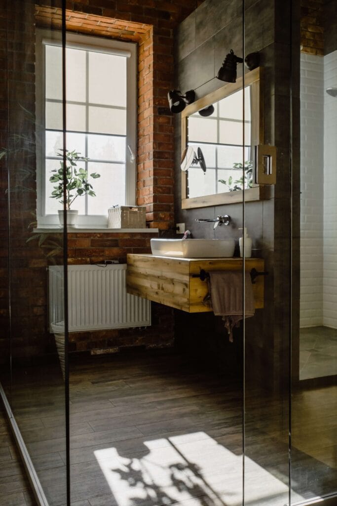 Vintage bathroom design idea