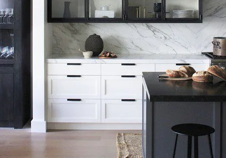 White kitchen cabinets