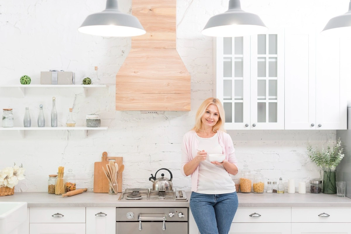 light color kitchen design